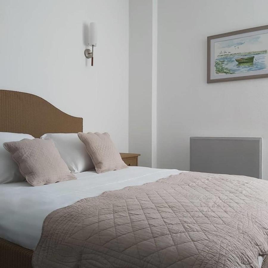 Hôtel Jean De Bruges Saint-Riquier Extérieur photo