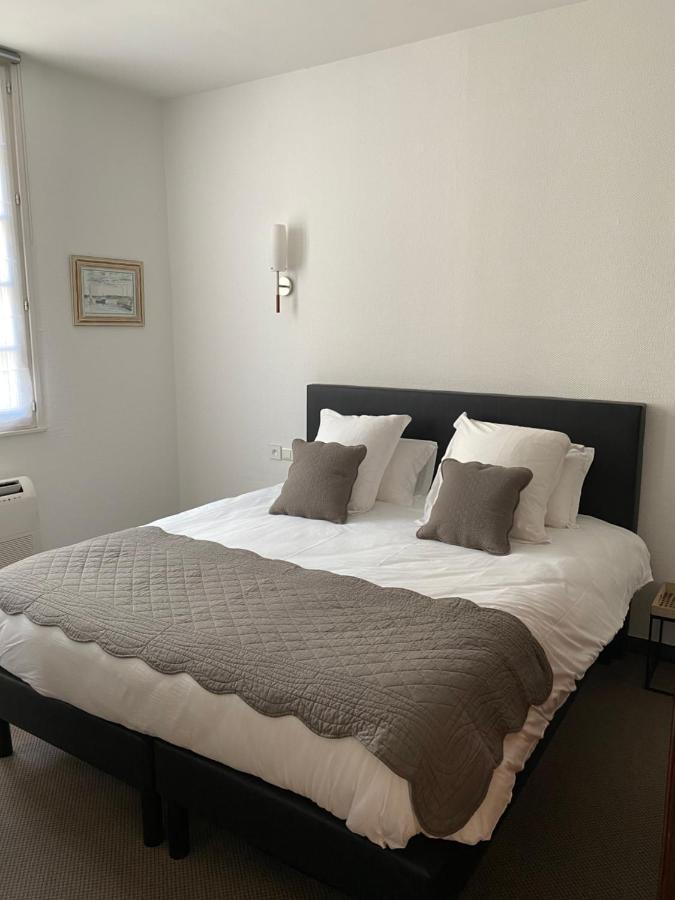 Hôtel Jean De Bruges Saint-Riquier Extérieur photo