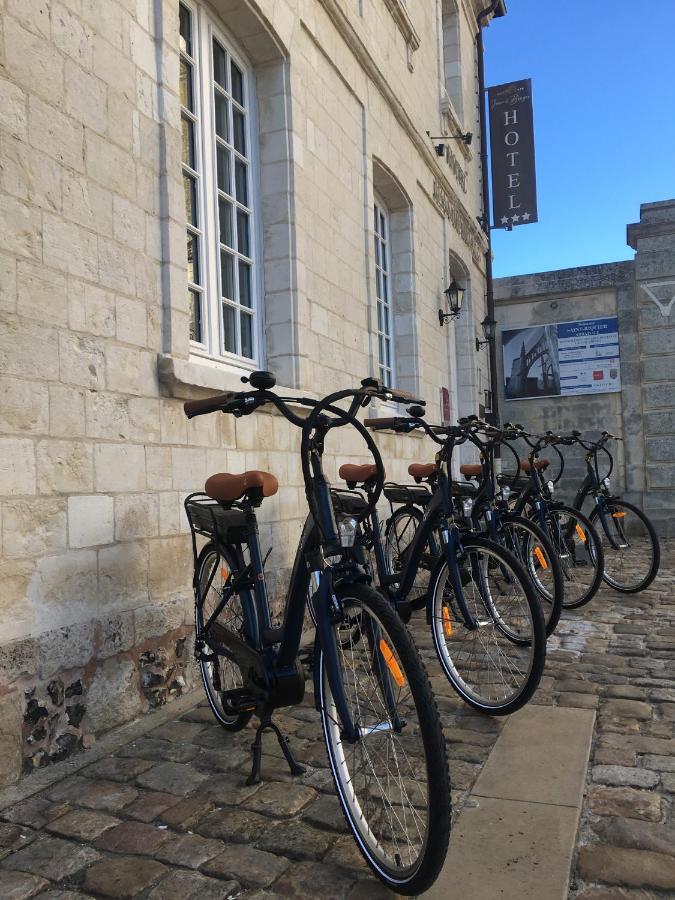 Hôtel Jean De Bruges Saint-Riquier Extérieur photo